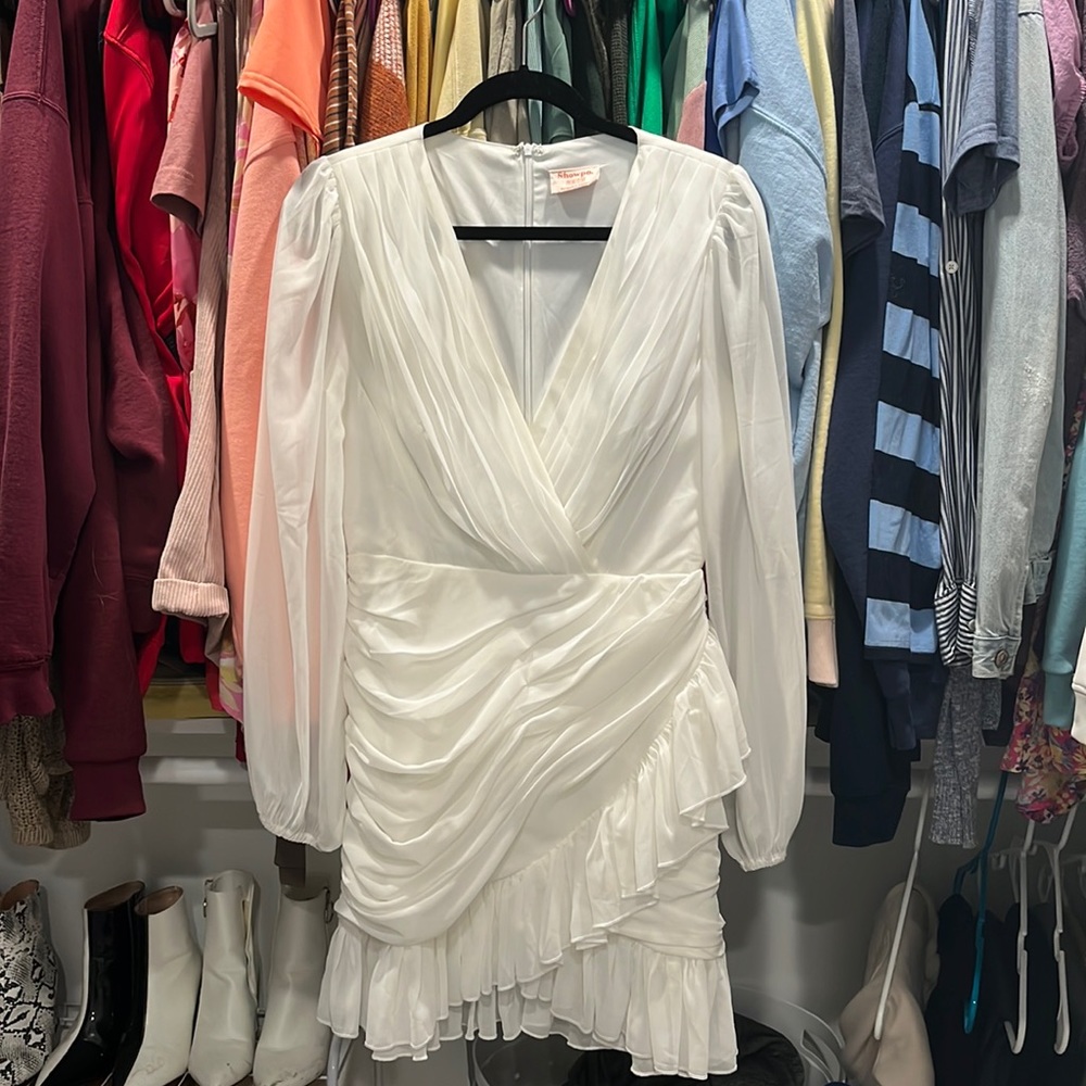Showpo White Long Sleeve Dress // US Size 6-UK Size 10 // Worn Once